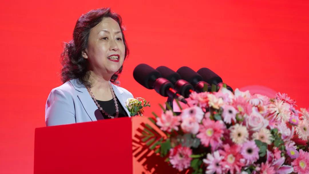 中國生殖健康產(chǎn)業(yè)協(xié)會(huì)副會(huì)長兼秘書長孫兵：人生就是一場自我修煉（在5月29日三八婦樂成立29周年暨第四屆財(cái)智女性發(fā)展大會(huì)上的講話）